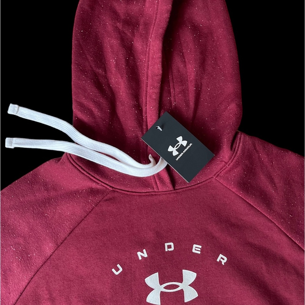 Under Armour Small Burgundy Kanga Pocket Hoodie Speckled sleeves and hood NWT - Picture 3 of 8